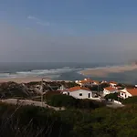 בית כפרי Quinta Do Bom Vento אובידוס